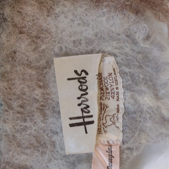 Vintage Harrods Muted Douglas scarf - Picture 7 of 13
